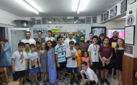 32. SİYAH AT SATRANÇ TURNUVASI 2023 ÖDÜL TÖRENİ YAPILDI