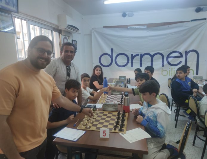 6. DORMEN BİLİŞİM KURSİYERLER SATRANÇ TURNUVASI BAŞLADI.