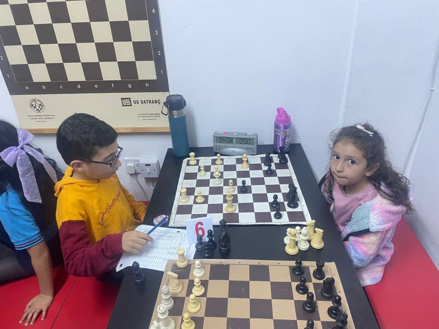 33 üncü YUSUF DEĞİRMENCİOĞLU ANI SATRANÇ TURNUVASI BAŞLADI.